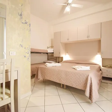 Giulio Cesare 2* Cattolica